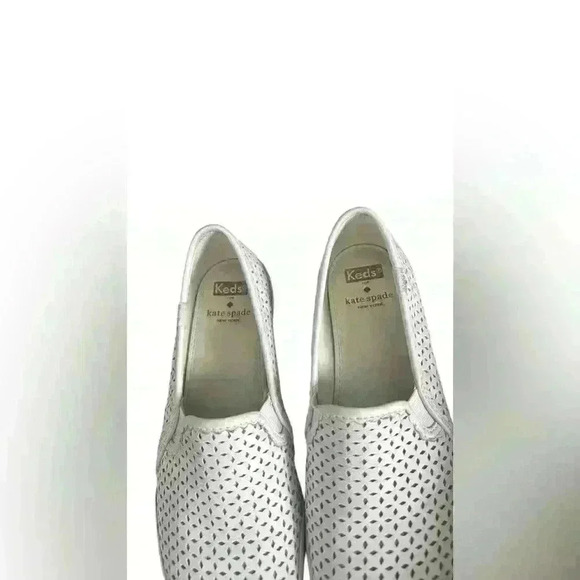 Keds x Kate Spade White Eyelet Slip-On Sneakers Size 9 - Double Decker, Casual - Picture 2 of 3